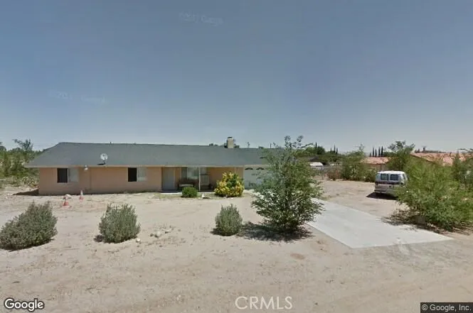 14320 Dos Palmas Road, Victorville, California 92392
