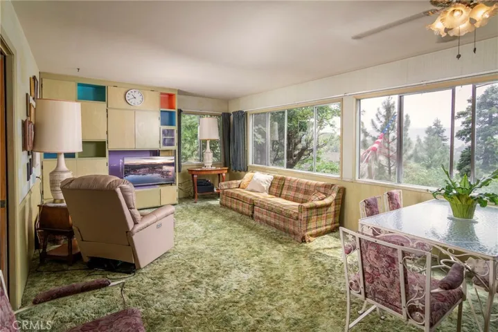 496 Emerald Drive, Lake Arrowhead, California 92352