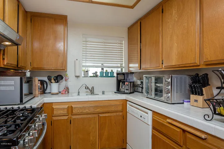 Kitchen01