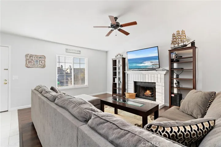 454 Creek Road, Oceanside, California 92058