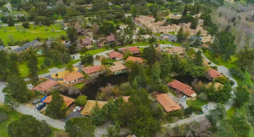 2 Laguna Robles, Carmel Valley, California 93924