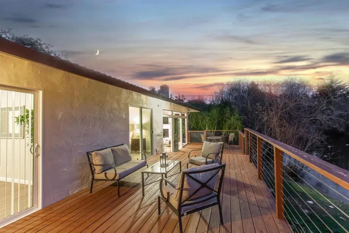 2 Laguna Robles, Carmel Valley, California 93924