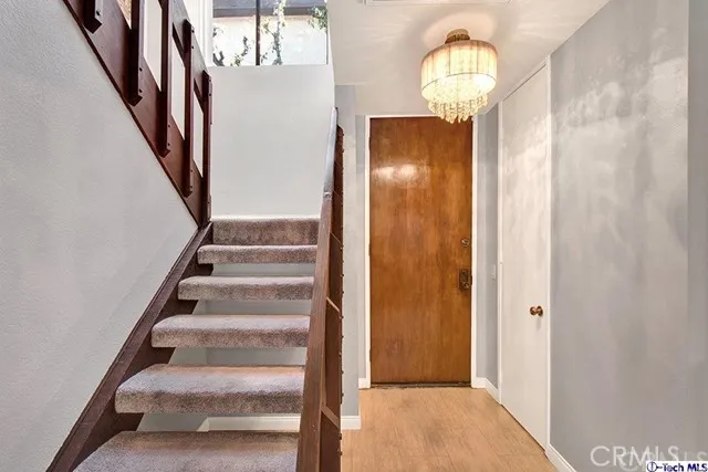 1244 Valley View Road 102, Glendale, California 91202
