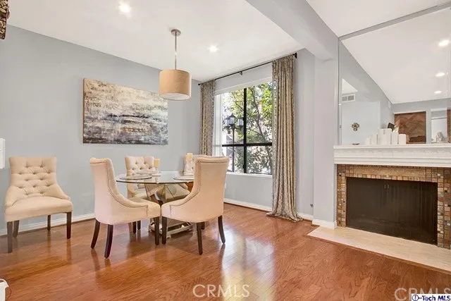 1244 Valley View Road 102, Glendale, California 91202