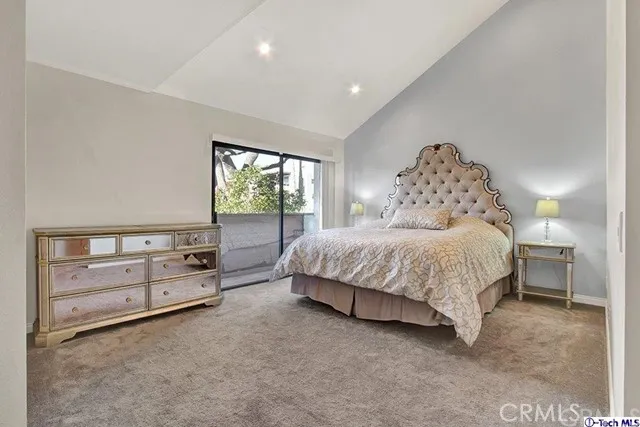 1244 Valley View Road 102, Glendale, California 91202