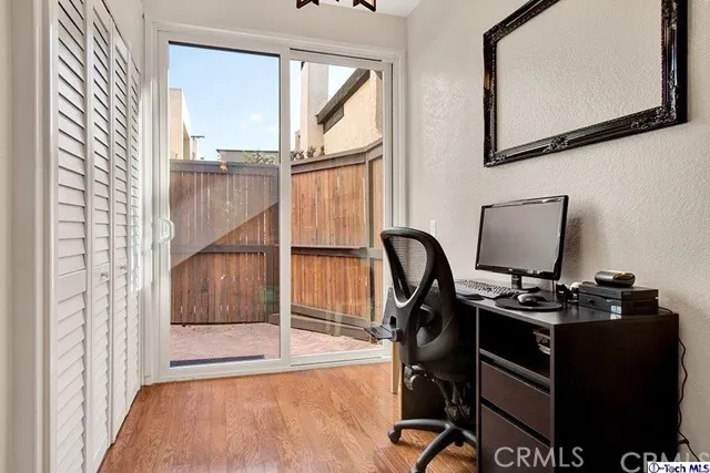 1244 Valley View Road 102, Glendale, California 91202