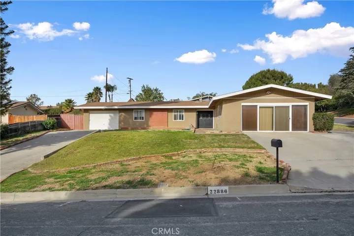 22886 Arliss Drive, Grand Terrace, California 92313