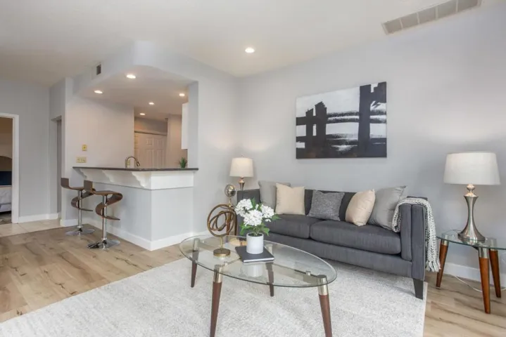 1785 Parkview Green Circle, San Jose, California 95131