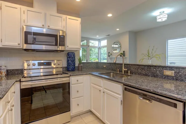 1785 Parkview Green Circle, San Jose, California 95131