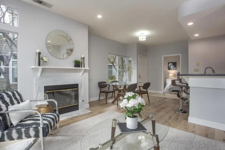 1785 Parkview Green Circle, San Jose, California 95131