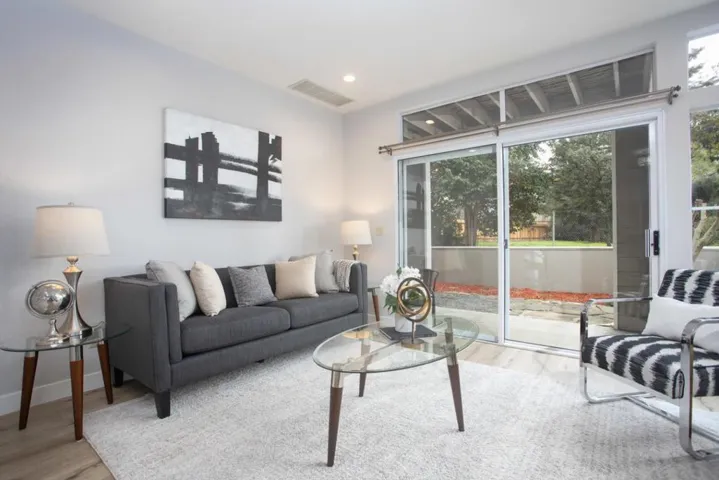 1785 Parkview Green Circle, San Jose, California 95131