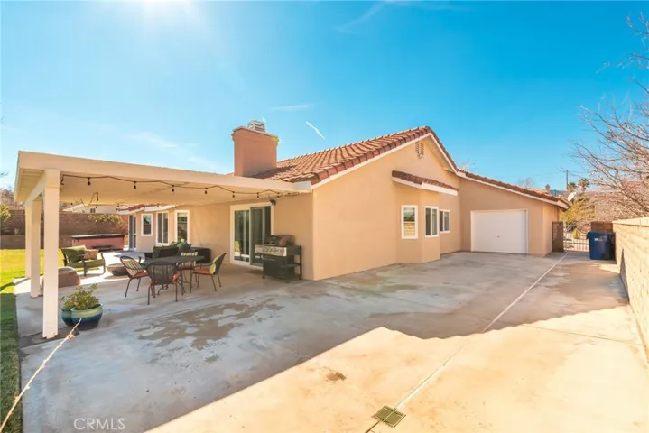 41304 Crispi Lane, Lancaster, California 93551