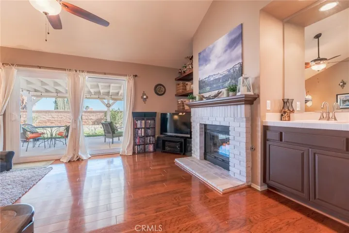 41304 Crispi Lane, Lancaster, California 93551