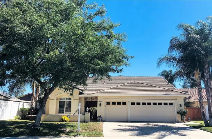 42302 Thoroughbred Lane, Murrieta, California 92562