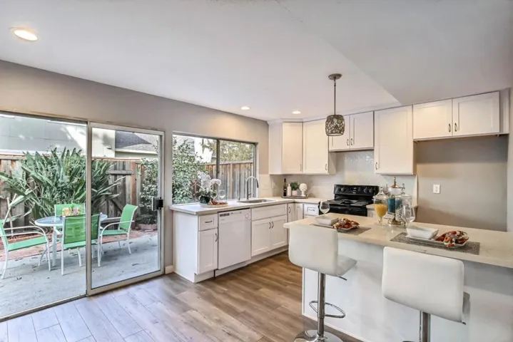 503 Latimer Circle, Campbell, California 95008