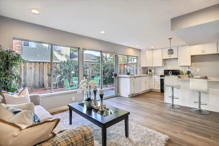 503 Latimer Circle, Campbell, California 95008