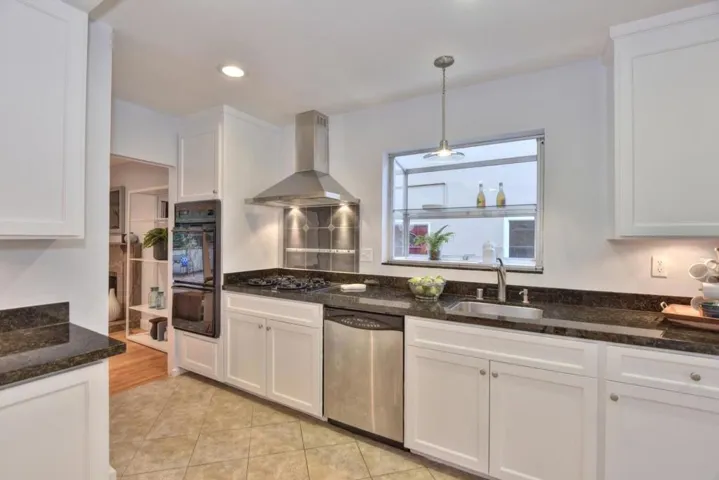864 Vista Grande, Millbrae, California 94030