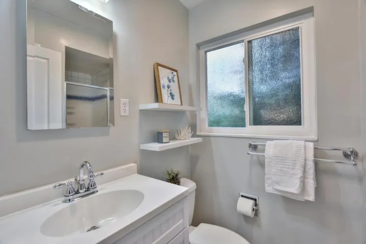 864 Vista Grande, Millbrae, California 94030