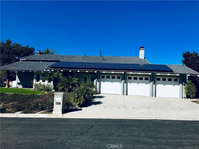 10705 Equestrian Drive, North Tustin, California 92705