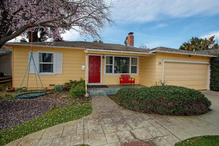 211 Haight Street, Menlo Park, California 94025