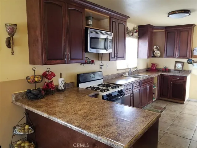 5417 Lavinia Avenue, Lynwood, California 90262