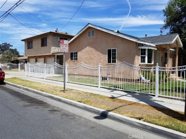 5417 Lavinia Avenue, Lynwood, California 90262