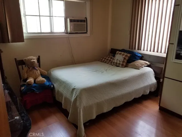 5417 Lavinia Avenue, Lynwood, California 90262