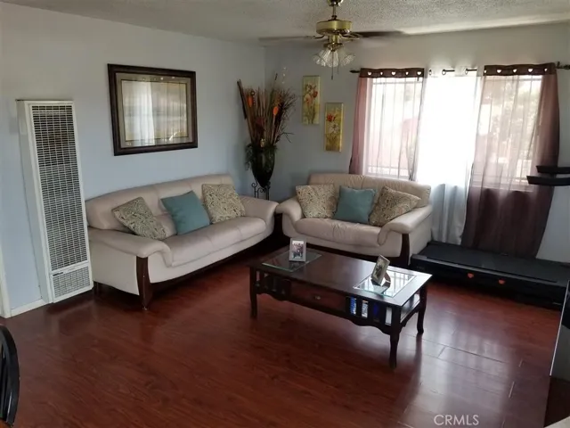 5417 Lavinia Avenue, Lynwood, California 90262