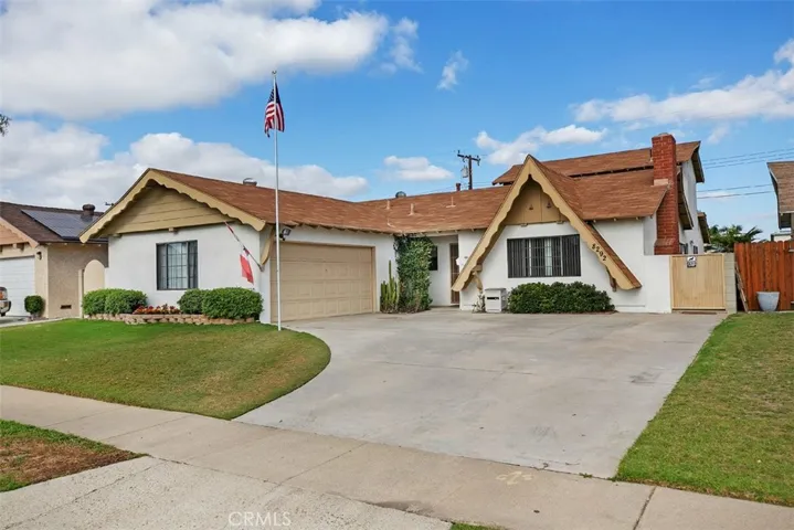8292 Fontainbleau Way, Cypress, California 90630