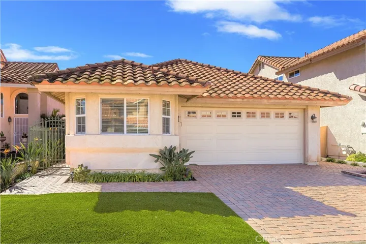 34 Via Zapador, Rancho Santa Margarita, California 92688