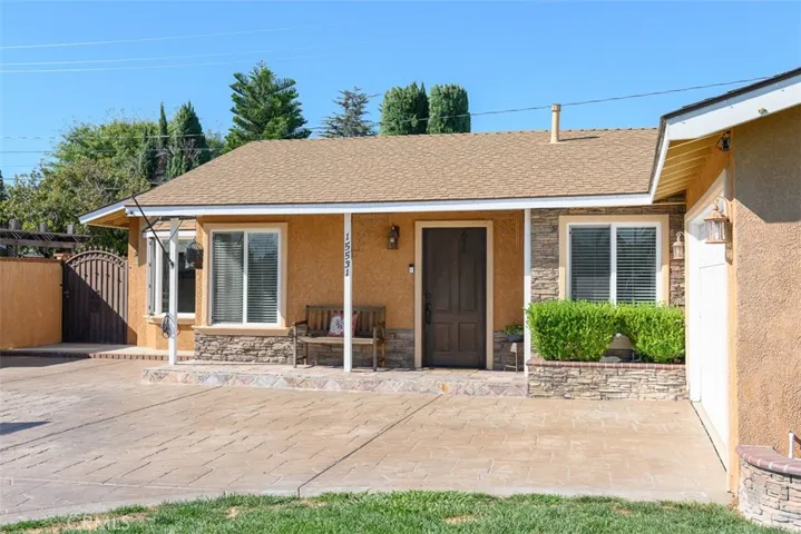 15531 Monroe Street, Midway City, California 92655