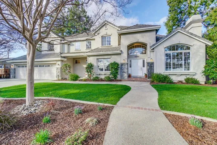 10485 Mira Vista Road, Cupertino, California 95014