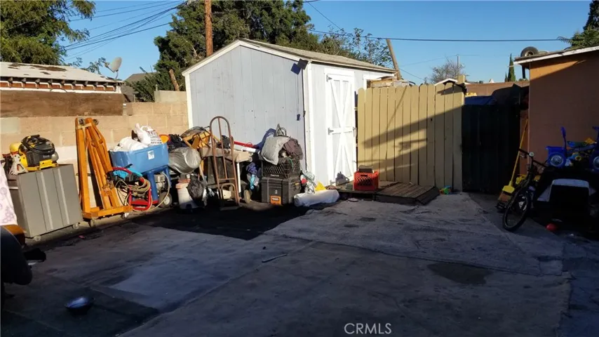 203 W Reeve Street, Compton, California 90220
