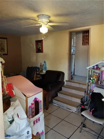 203 W Reeve Street, Compton, California 90220