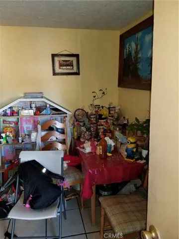 203 W Reeve Street, Compton, California 90220