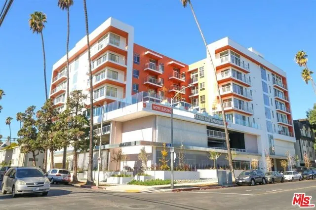 453 S Kenmore Avenue 309, Los Angeles, California 90020