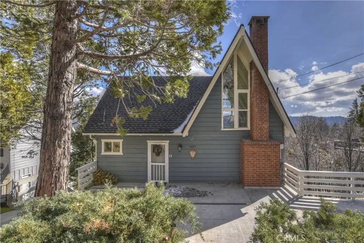 1127 Saint Bernard, Lake Arrowhead, California 92352