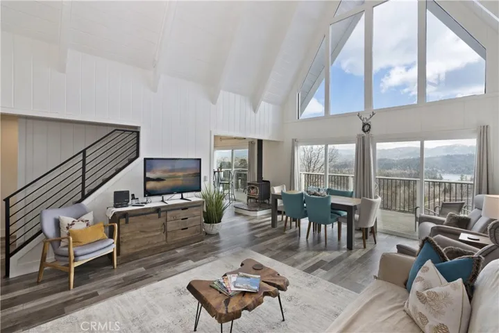 1127 Saint Bernard, Lake Arrowhead, California 92352