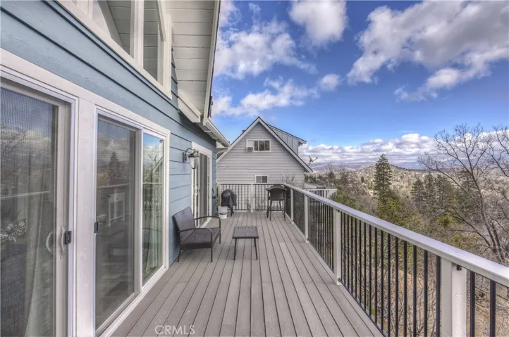 1127 Saint Bernard, Lake Arrowhead, California 92352