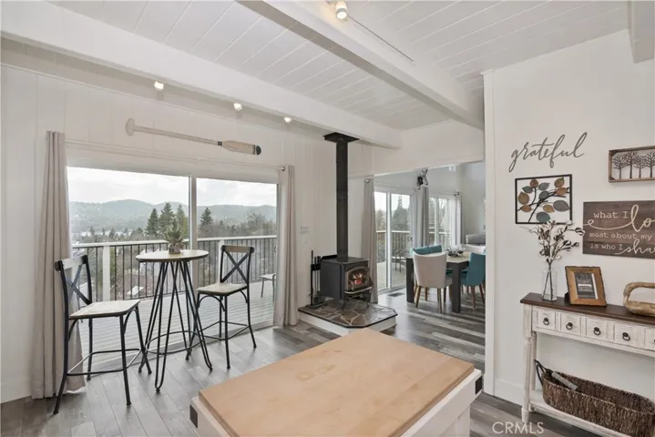 1127 Saint Bernard, Lake Arrowhead, California 92352