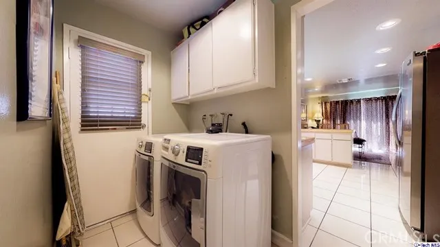 11406 Kamloops Street, Sylmar, California 91342