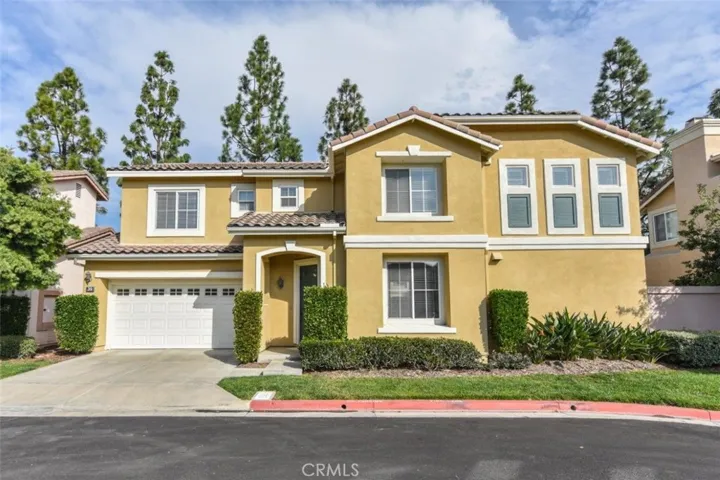 39 Santa Cruz Aisle, Irvine, California 92606