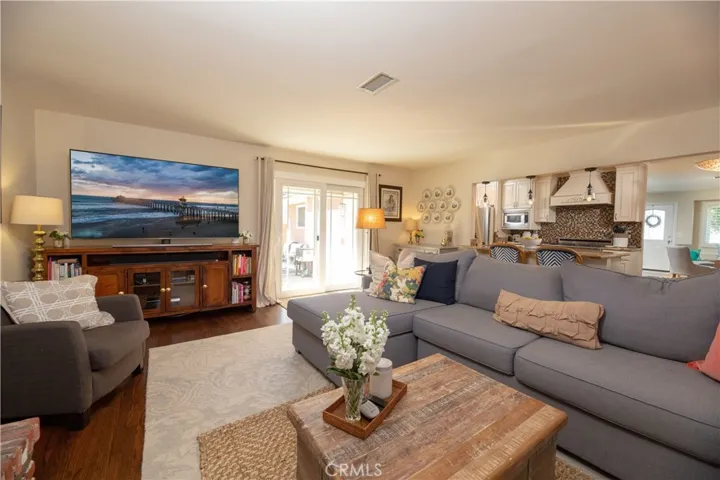 15432 La Salle Lane, Huntington Beach, California 92647