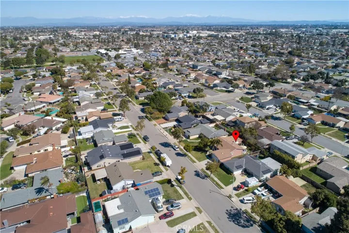 15432 La Salle Lane, Huntington Beach, California 92647