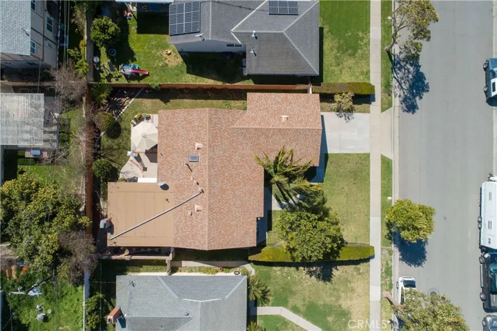 15432 La Salle Lane, Huntington Beach, California 92647