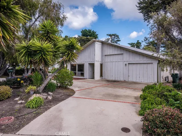 171 Naomi Avenue, Pismo Beach, California 93449