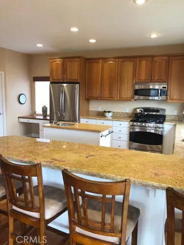 787 Del Norte Lane, Lake Arrowhead, California 92352