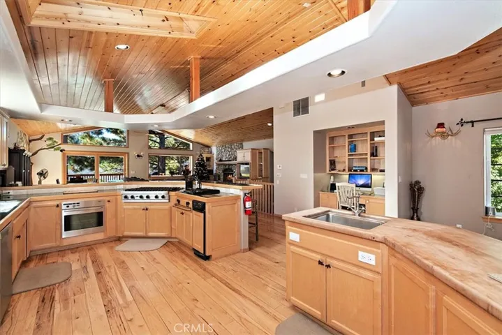 38801 Waterview Drive, Big Bear, California 92315