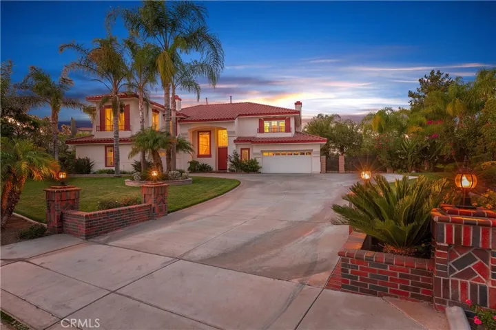 6201 Century Hill Drive, Riverside, California 92506