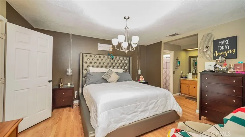 15987 Barranca Way, Victorville, California 92394